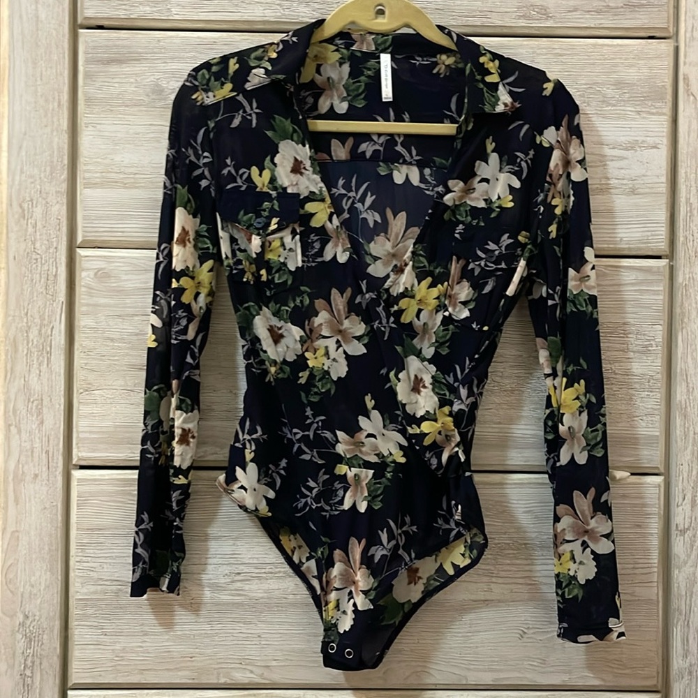 DNA Couture Navy Floral Sheer Mesh V Neck Bodysuit Large Boho Romantic Chic Top